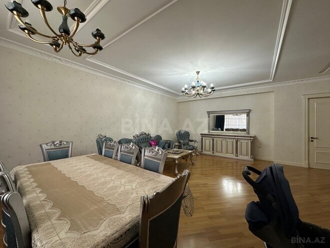 İcarəyə verilir 4 otaqlı yeni tikili 200 m², 28 May m., photo 11 from 18