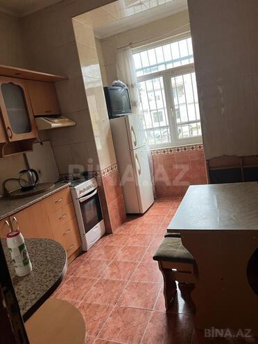 İcarəyə verilir 2 otaqlı köhnə tikili 65 m², Elmlər Akademiyası m., photo 5 from 9