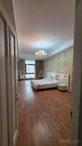 İcarəyə verilir 4 otaqlı yeni tikili 200 m², 28 May m., photo 4 from 12