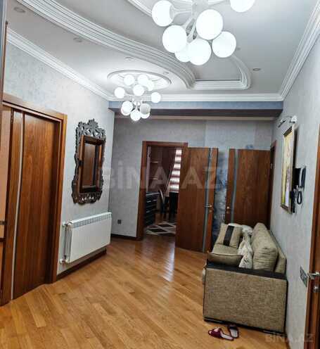 Сдаётся 3-комн. новостройка 140 м², м. Нефтчиляр, photo 17 from 23