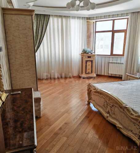 Сдаётся 3-комн. новостройка 140 м², м. Нефтчиляр, photo 10 from 23