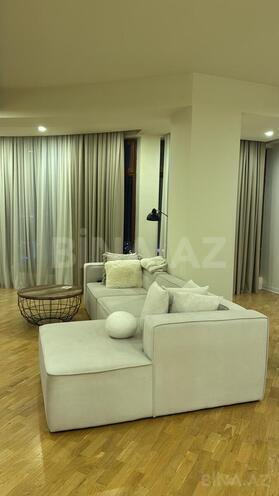 Satılır 5 otaqlı həyət evi/bağ evi 435 m², Badamdar q., photo 1 from 30