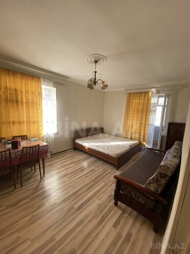 Продаётся 2-комн. вторичка 40 м², м. Ази Асланов, photo 3 from 9