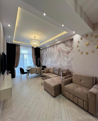 Продаётся 2-комн. новостройка 68 м², м. Ази Асланов, photo 1 from 19