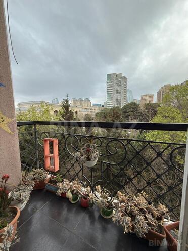 Продаётся 4-комн. вторичка 105 м², м. 28 мая, photo 7 from 10