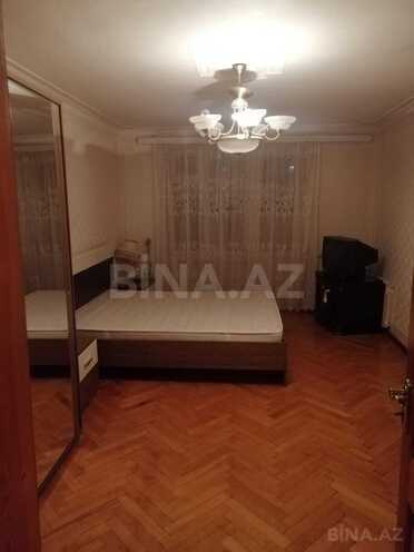 Продаётся 3-комн. вторичка 70 м², м. Элмляр Академиясы, photo 4 from 18