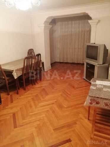 Продаётся 3-комн. вторичка 70 м², м. Элмляр Академиясы, photo 7 from 18