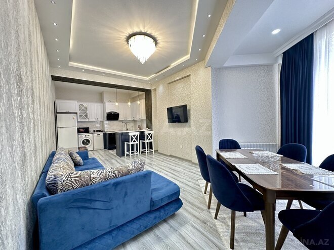 İcarəyə verilir 3 otaqlı yeni tikili 110 m², Gənclik m., photo 11 from 32