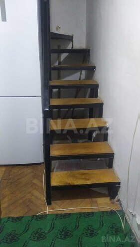 Satılır 4 otaqlı köhnə tikili 82 m², Nizami m., photo 1 from 9