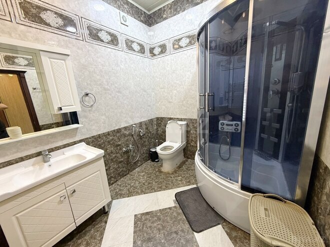 İcarəyə verilir 2 otaqlı yeni tikili 420 m², 28 May m., photo 9 from 17