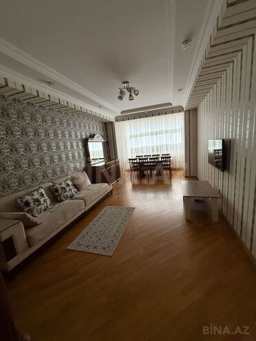 Сдаётся 2-комн. новостройка 90 м², Насиминский  р., photo 1 from 13