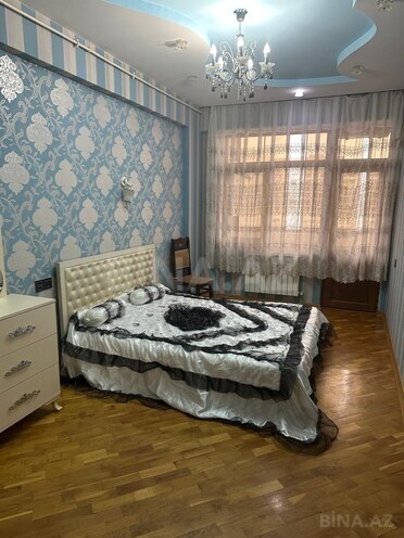 Сдаётся 2-комн. новостройка 70 м², м. 20 января, photo 1 from 11