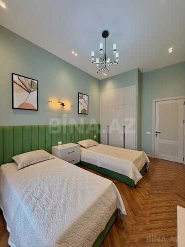 Satılır 4 otaqlı həyət evi/bağ evi 180 m², Şüvəlan q., photo 15 from 29