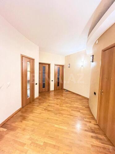 Satılır 3 otaqlı yeni tikili 185 m², 28 May m., photo 13 from 24