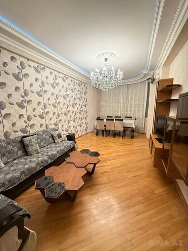 Продаётся 3-комн. новостройка 110 м², м. Иншаатчылар, photo 8 from 12