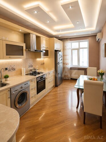İcarəyə verilir 3 otaqlı yeni tikili 141 m², 20 Yanvar m., photo 5 from 15