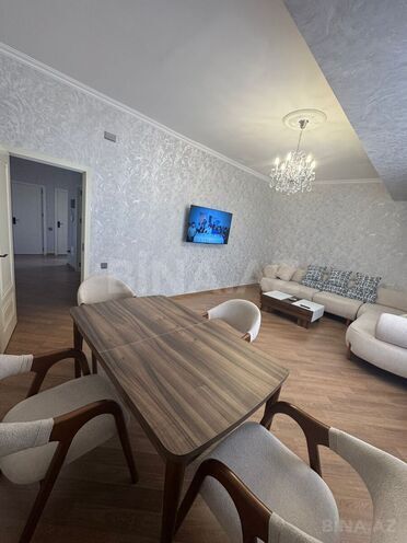 Сдаётся 2-комн. новостройка 90 м², пос. Баилова, photo 1 from 11