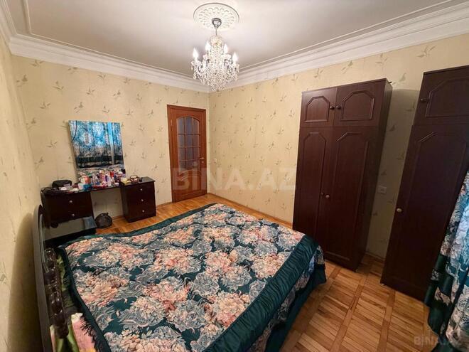 İcarəyə verilir 2 otaqlı köhnə tikili 65 m², Azadlıq Prospekti m., photo 3 from 13