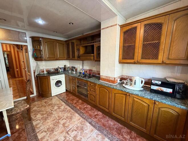 İcarəyə verilir 2 otaqlı köhnə tikili 65 m², Azadlıq Prospekti m., photo 8 from 13
