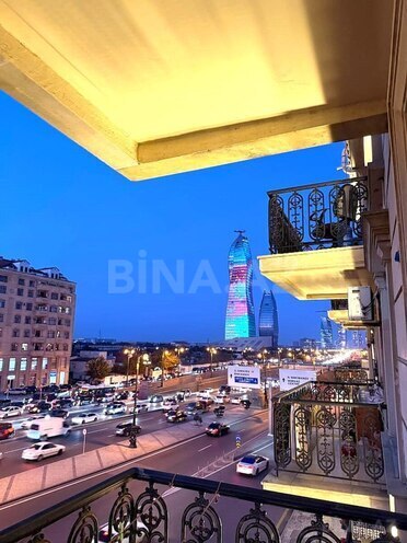 Satılır 3 otaqlı köhnə tikili 80 m², Nərimanov r., photo 6 from 9