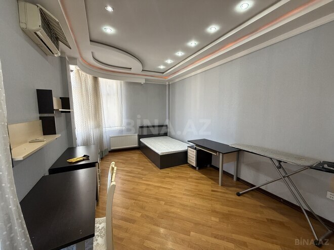 Сдаётся 3-комн. новостройка 165 м², Насиминский  р., photo 12 from 20