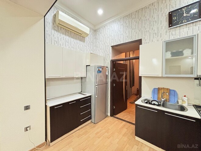 Сдаётся 2-комн. вторичка 70 м², м. Ичеришехер, photo 9 from 13