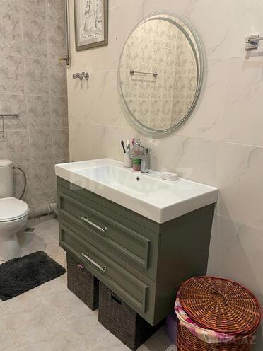 Satılır 4 otaqlı köhnə tikili 200 m², Bayıl q., photo 23 from 24