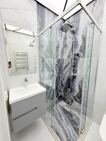 Продаётся 2-комн. новостройка 40 м², м. Кара Караев, photo 10 from 12