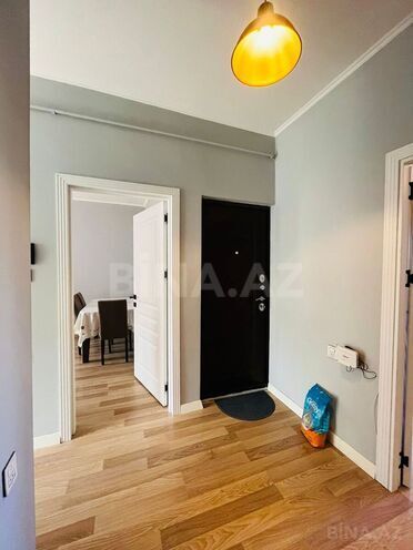 Satılır 2 otaqlı köhnə tikili 65 m², İnşaatçılar m., photo 15 from 16