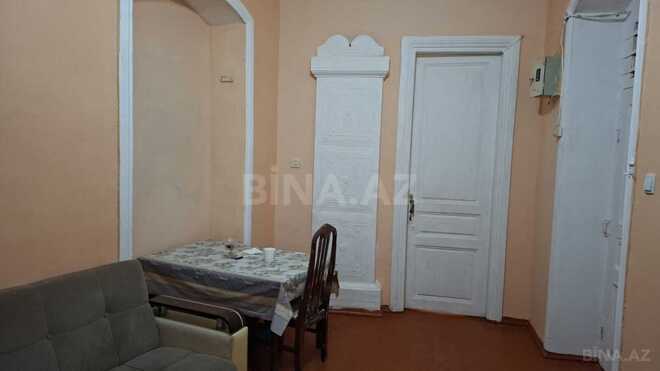 İcarəyə verilir 1 otaqlı köhnə tikili 30 m², 28 May m., photo 1 from 16