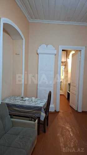 İcarəyə verilir 1 otaqlı köhnə tikili 30 m², 28 May m., photo 3 from 16