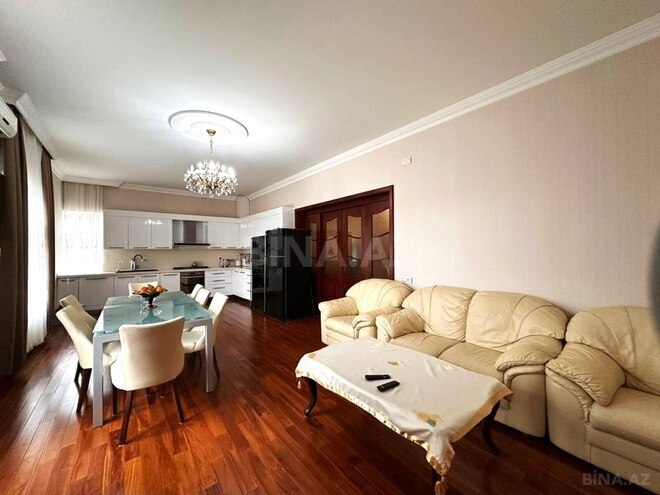 Satılır 10 otaqlı həyət evi/bağ evi 600 m², Bilgəh q., photo 6 from 32