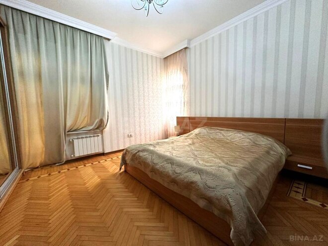 Satılır 10 otaqlı həyət evi/bağ evi 600 m², Bilgəh q., photo 11 from 32