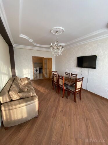 Сдаётся 3-комн. новостройка 110 м², м. 20 января, photo 4 from 16