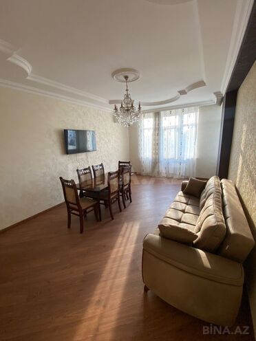 Сдаётся 3-комн. новостройка 110 м², м. 20 января, photo 5 from 16