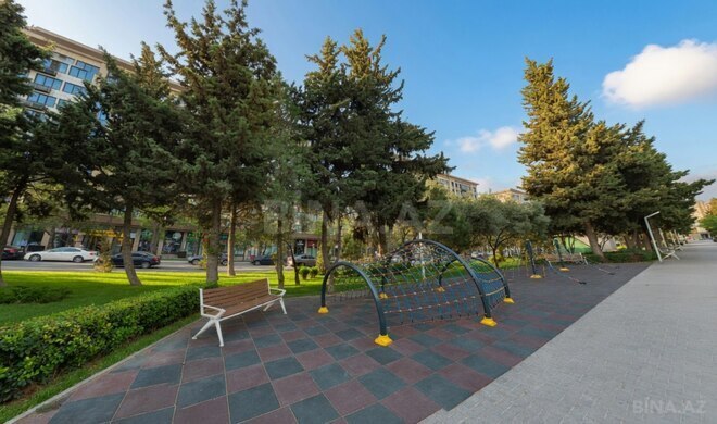 Satılır 2 otaqlı köhnə tikili 72 m², Gənclik m., photo 20 from 21