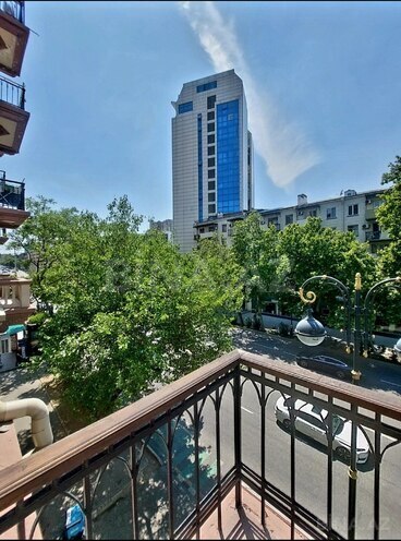 Satılır 3 otaqlı köhnə tikili 90 m², Elmlər Akademiyası m., photo 15 from 16
