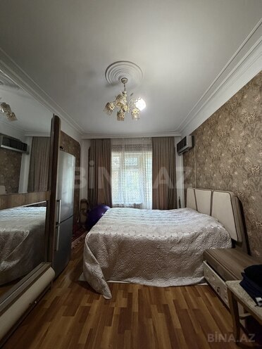 Satılır 4 otaqlı köhnə tikili 100 m², Bakıxanov q., photo 15 from 24