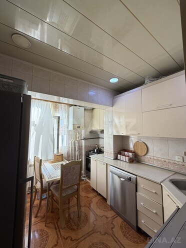 Satılır 4 otaqlı köhnə tikili 100 m², Bakıxanov q., photo 18 from 24