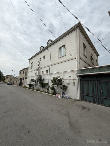 Satılır 8 otaqlı həyət evi/bağ evi 280 m², Bakıxanov q., photo 1 from 32