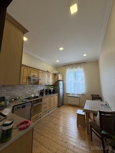 Satılır 8 otaqlı həyət evi/bağ evi 280 m², Bakıxanov q., photo 27 from 32