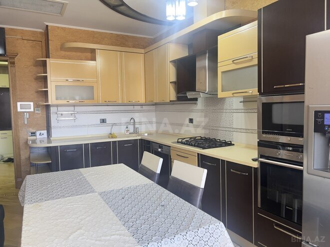 Сдаётся 4-комн. новостройка 210 м², м. 8 ноября, photo 3 from 22