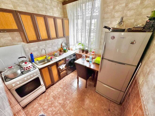 Satılır 3 otaqlı köhnə tikili 75 m², Qara Qarayev m., photo 8 from 14