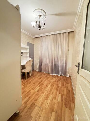 Satılır 3 otaqlı köhnə tikili 75 m², Nizami r., photo 8 from 31