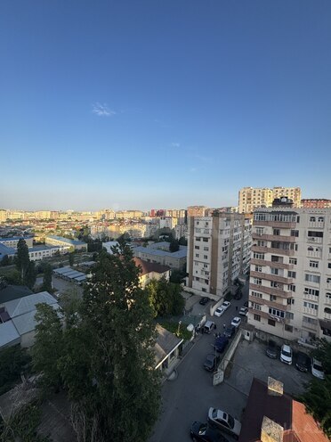 Satılır 2 otaqlı köhnə tikili 50 m², İnşaatçılar m., photo 10 from 16