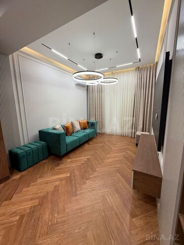 Satılır 2 otaqlı yeni tikili 70 m², Bayıl q., photo 1 from 14