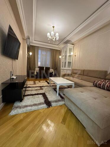 Сдаётся 2-комн. новостройка 80 м², пос. Бадамдар, photo 1 from 11