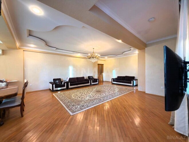 İcarəyə verilir 3 otaqlı yeni tikili 190 m², 28 May m., photo 8 from 28