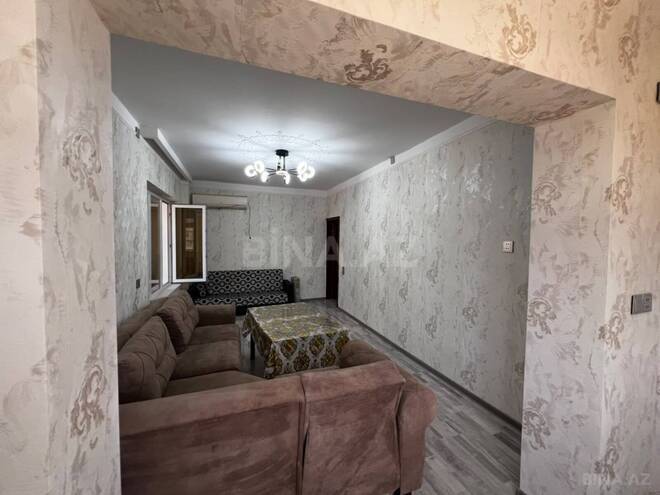 Satılır 2 otaqlı köhnə tikili 65 m², Xalqlar Dostluğu m., photo 3 from 13