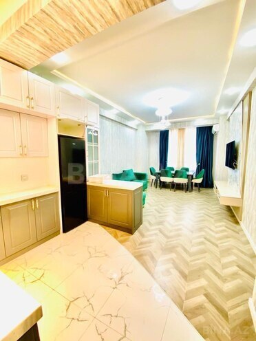 Сдаётся 3-комн. новостройка 110 м², м. Нариман Нариманов, photo 3 from 28